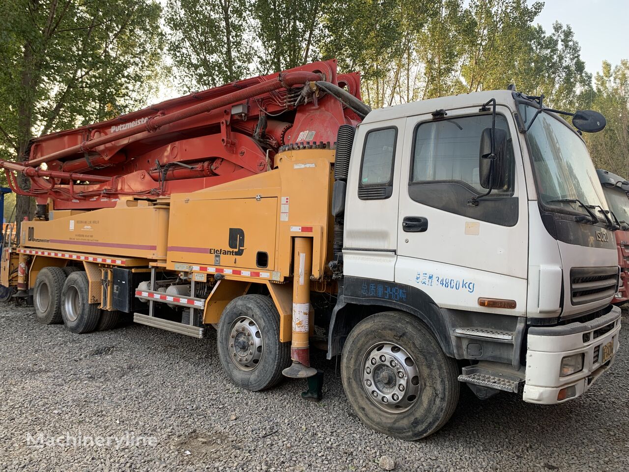 Putzmeister M46  på chassis Isuzu betongpumpe