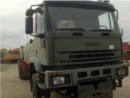 IVECO Fresia F 2000 flyplassrydder